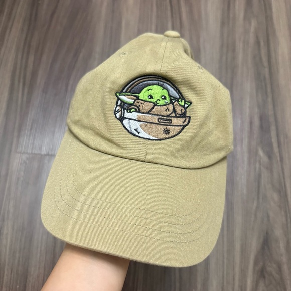 Star Wars Color Beige Baby Yoda/Grogu Hat (The Classics) Adjustable Hat, Cap - Picture 1 of 6